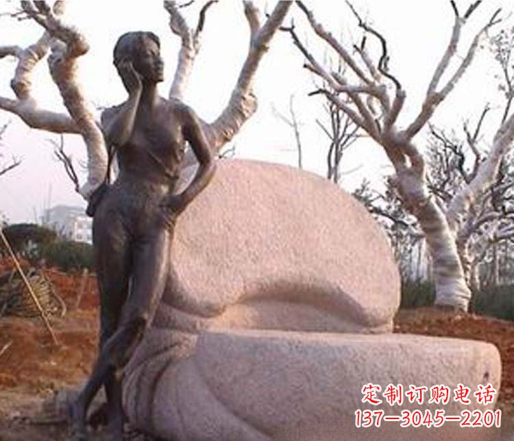 鹤壁现代女人打电话铜雕