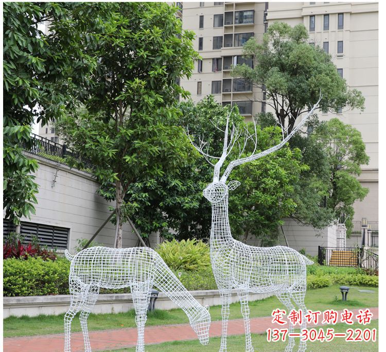 鹤壁小区不锈钢镂空梅花鹿鹿雕塑