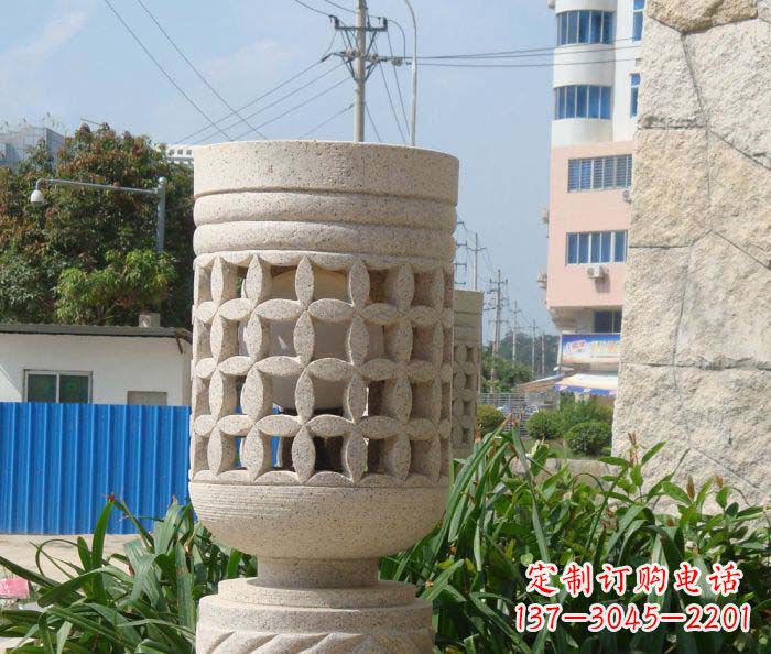 鹤壁小区景观镂空石灯石雕