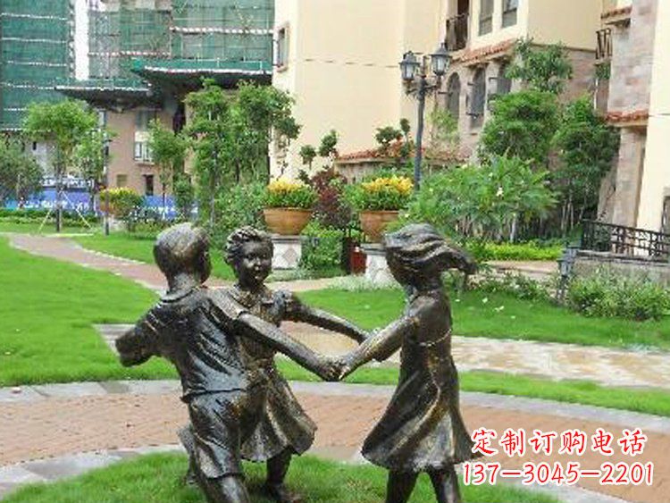 鹤壁小区铜雕儿童玩游戏人物雕塑