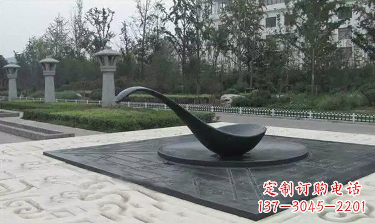 鹤壁校园古代指南针司南铜雕
