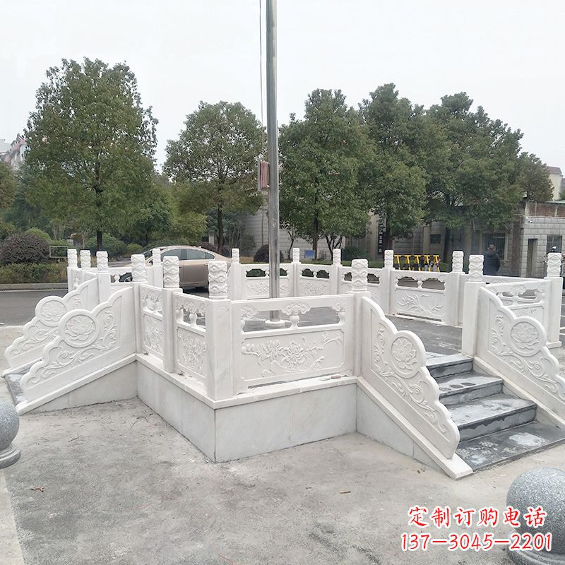 鹤壁校园广场石雕升旗台