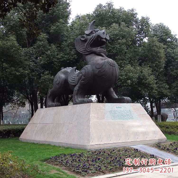 鹤壁獬豸神兽雕塑-公园上古神兽景观雕塑