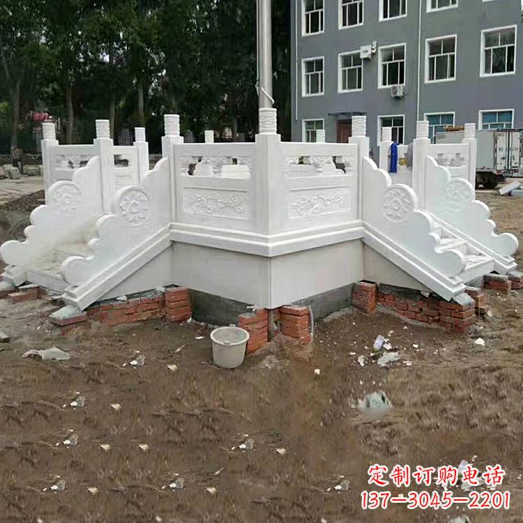 鹤壁学校汉白玉升旗台石雕