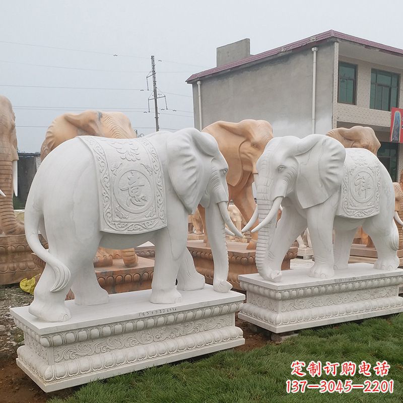 鹤壁学校石雕大象