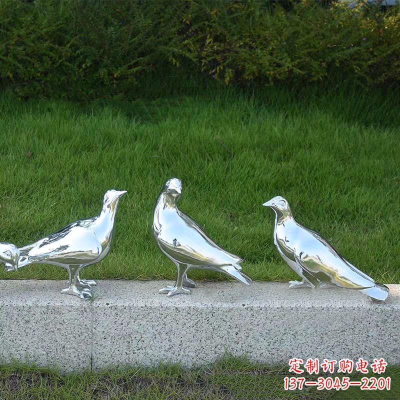 鹤壁银白色不锈钢电镀鸽子雕塑摆件