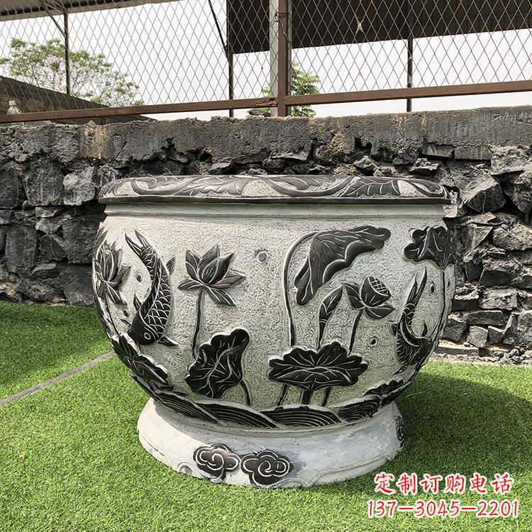 鹤壁鱼纹水缸石雕