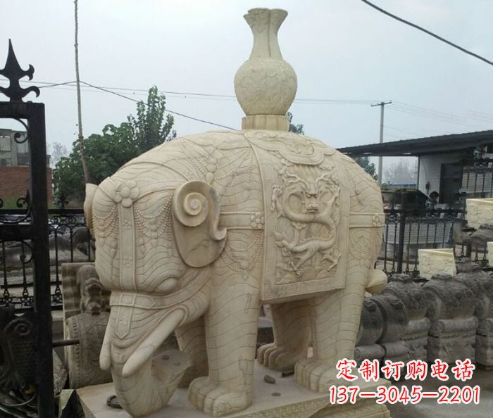 鹤壁园林景观驮瓶大象石雕