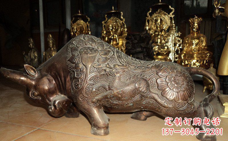鹤壁园林拓荒牛景观铜雕
