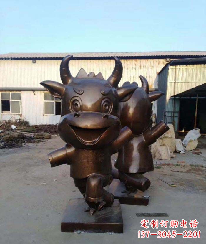 鹤壁招财牛玻璃钢仿铜动物雕塑