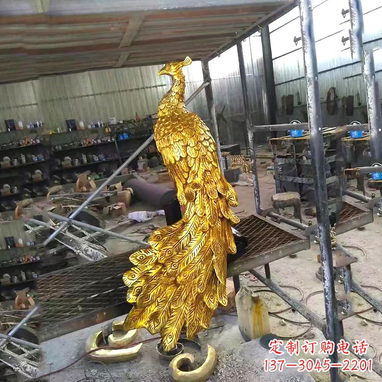 鹤壁中国古代传说中的瑞鸟凤凰鎏金铜雕