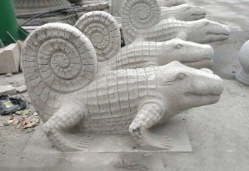 鹤壁园林水池水景鳄鱼砂岩喷水雕塑