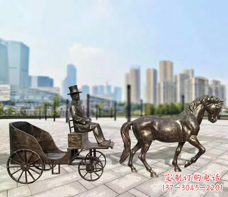 鹤壁铸铜广场马车雕塑
