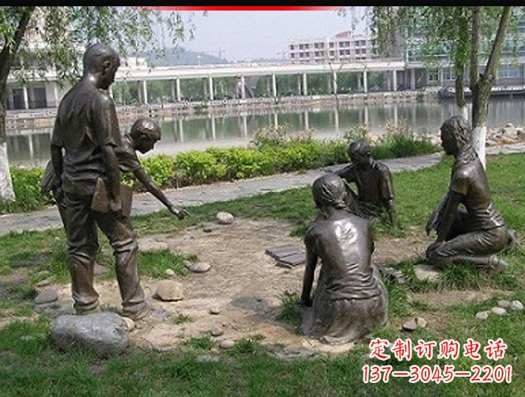 鹤壁铸铜老师和学生雕塑