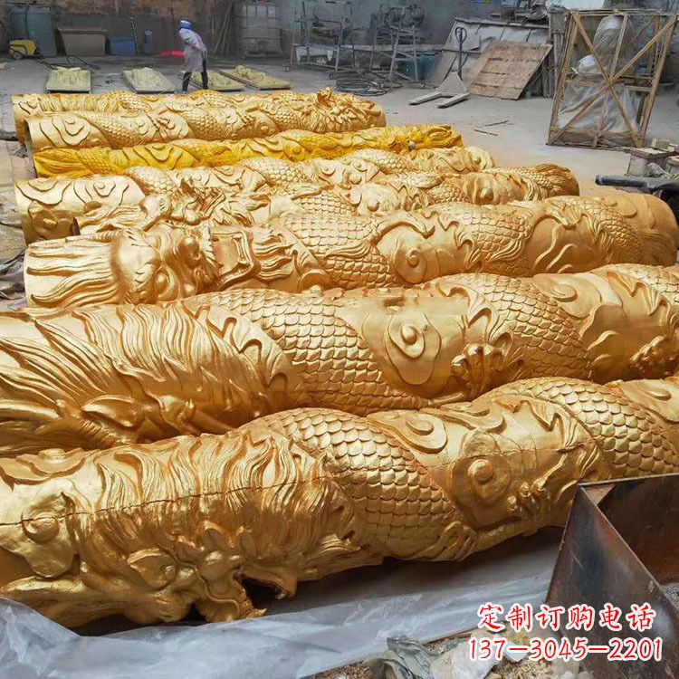鹤壁铸铜龙柱