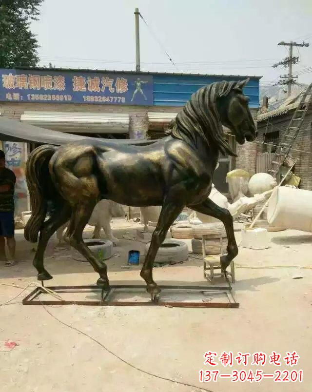 鹤壁铸铜马雕塑