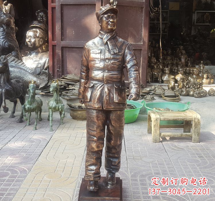 鹤壁铸铜青年时期毛主席