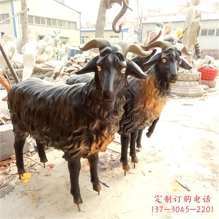 鹤壁铸铜山羊雕塑